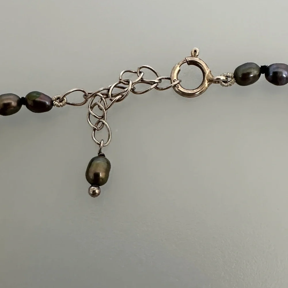 925 Sterling Silver this classic